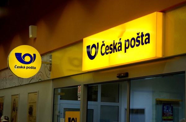 Česká pošta chce zavést od příštího roku automatizované kiosky