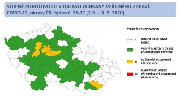 V oranžovém stupni pohotovosti jsou další regiony, nejvýznamnějším ohniskem zůstává Praha